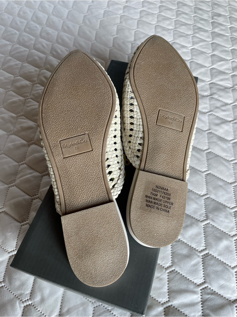 Macy's Style & Co. Slides - Picture 3 of 3